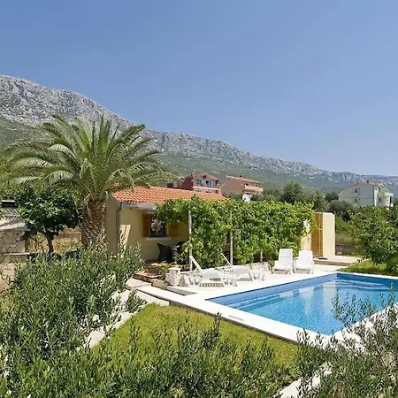 Holiday home Eden House With Private Pool And Vineyard *