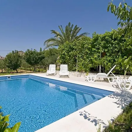 Eden House With Private Pool And Vineyard Kastela