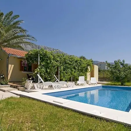 Eden House With Private Pool And Vineyard Holiday home