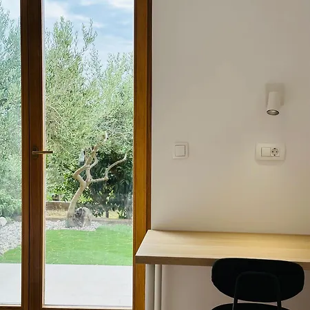 Holiday home Eden House With Private Pool And Vineyard Kastela
